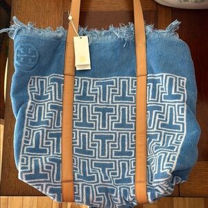 Tory Burch Blue and Tan Tote Bag with matching makeup bag
